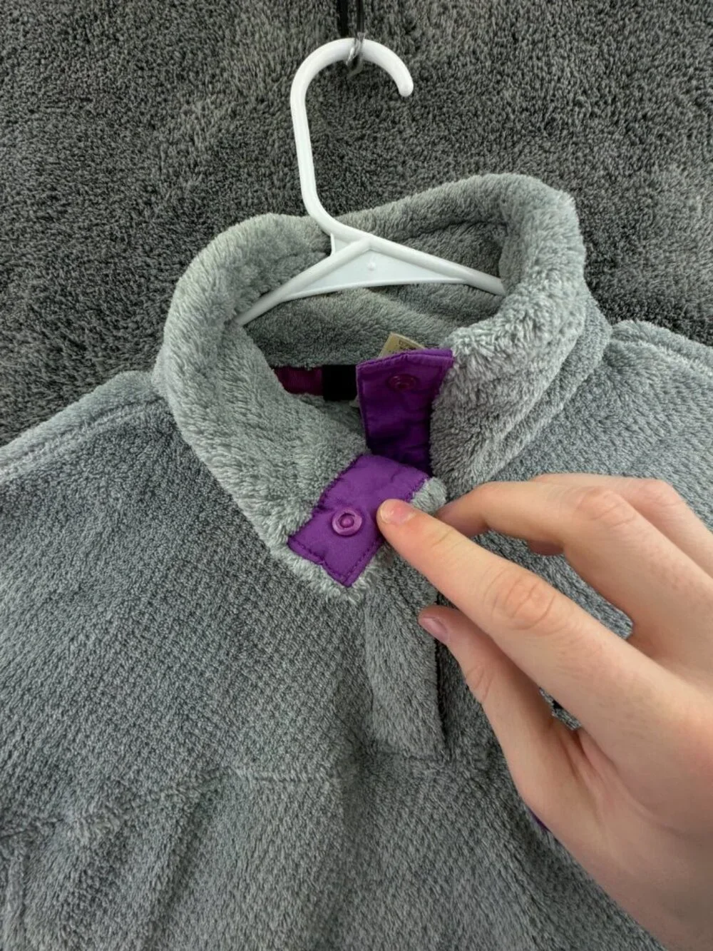 Patagonia Women Jacket Adult Gray Purple Medium W/ Pocket, Logo 1/4 Snap Soft